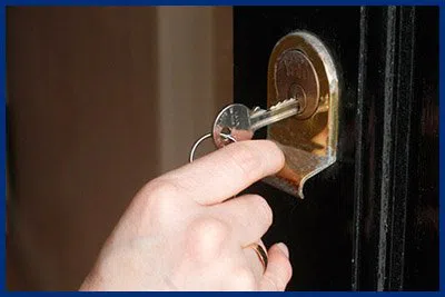 Advantage Locksmith Store Farmington, MI 248-385-2638 - 7-door-unlock